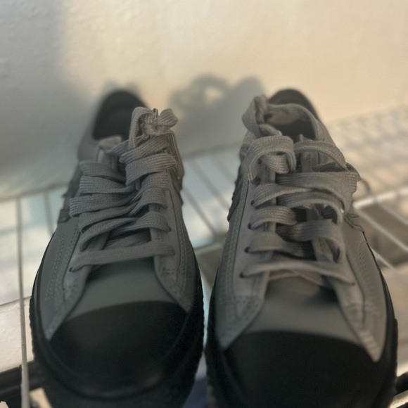 Converse Gray and Black Sneakers - Picture 2 of 5